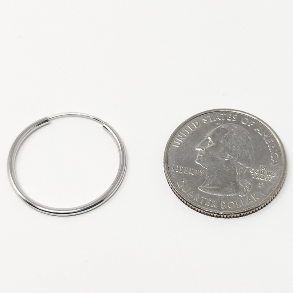 New 14k white gold continuous hoop earrings - Picture 5 of 5